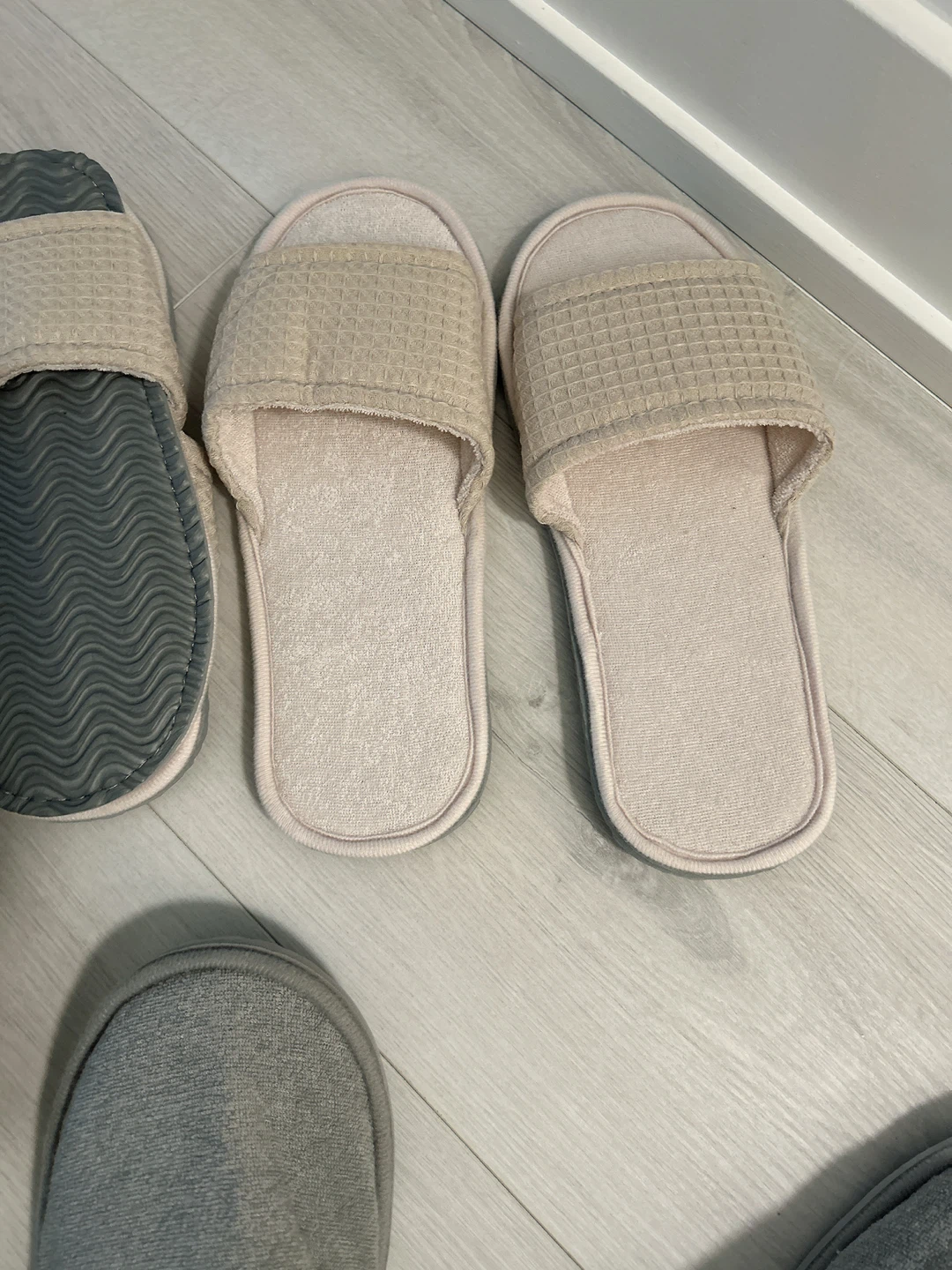 Ikea Slippers - 5 Pairs 🏆 - photo 2