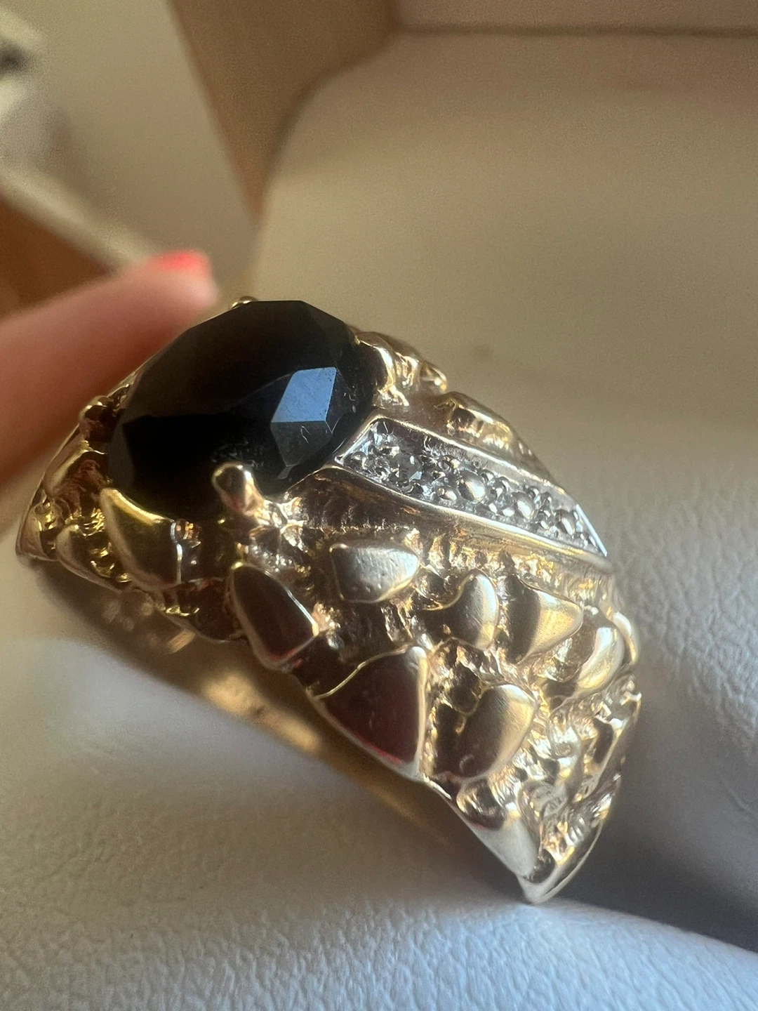 10K Yellow Gold Onyx and Diamond Ring - photo 2