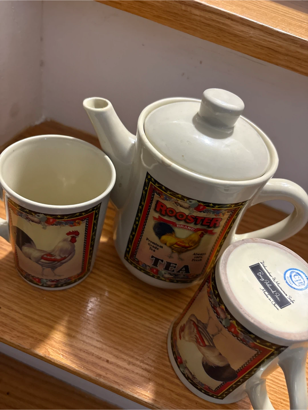 Rooster Tea Set - Teapot and 2 Mugs - photo 2