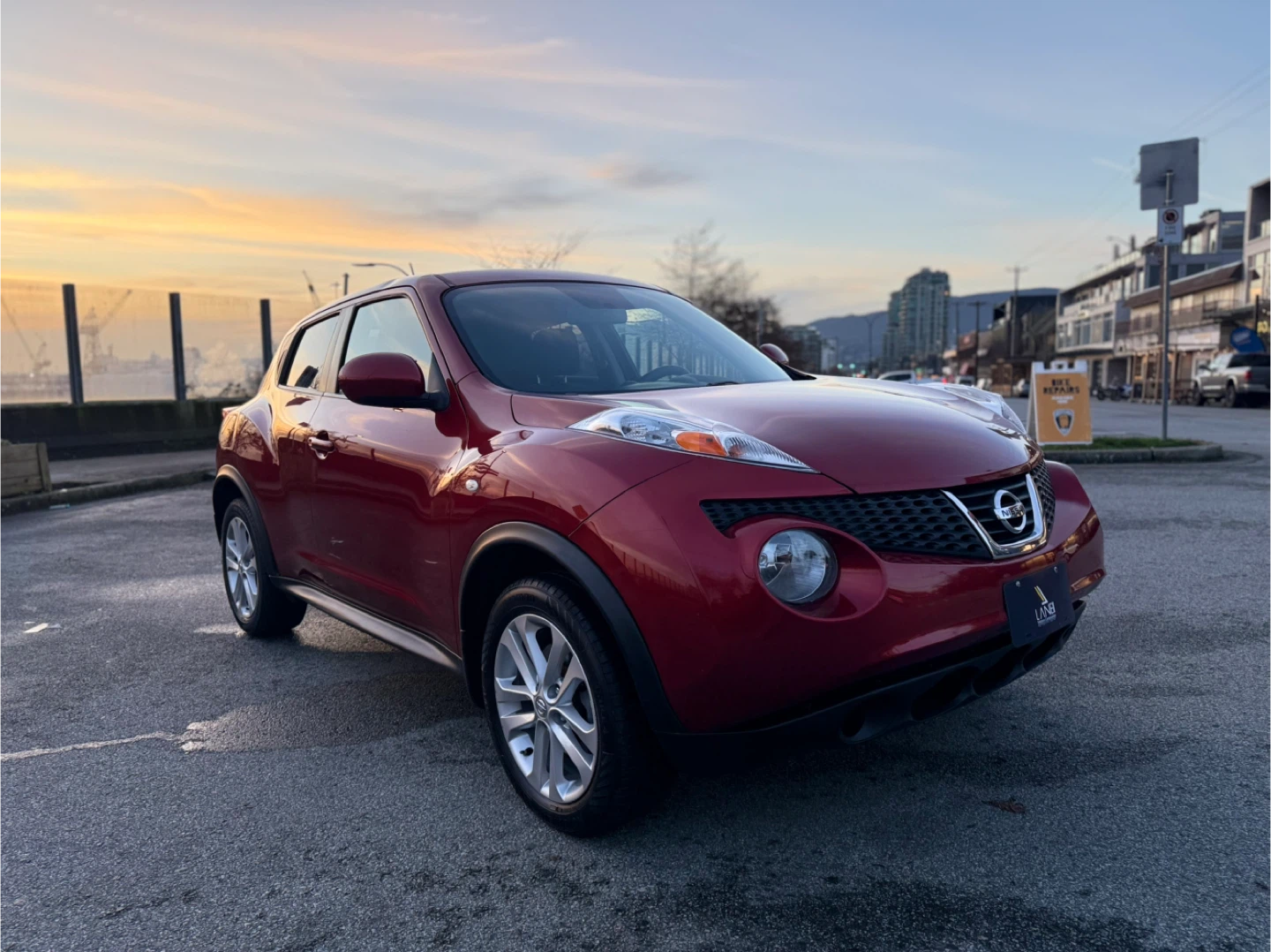 2011 Nissan Juke SV - photo 3
