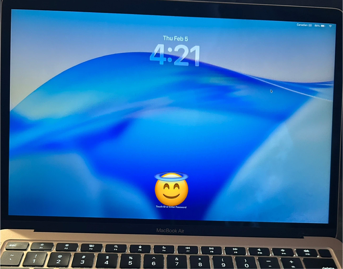 Apple MacBook Air Laptop M1
