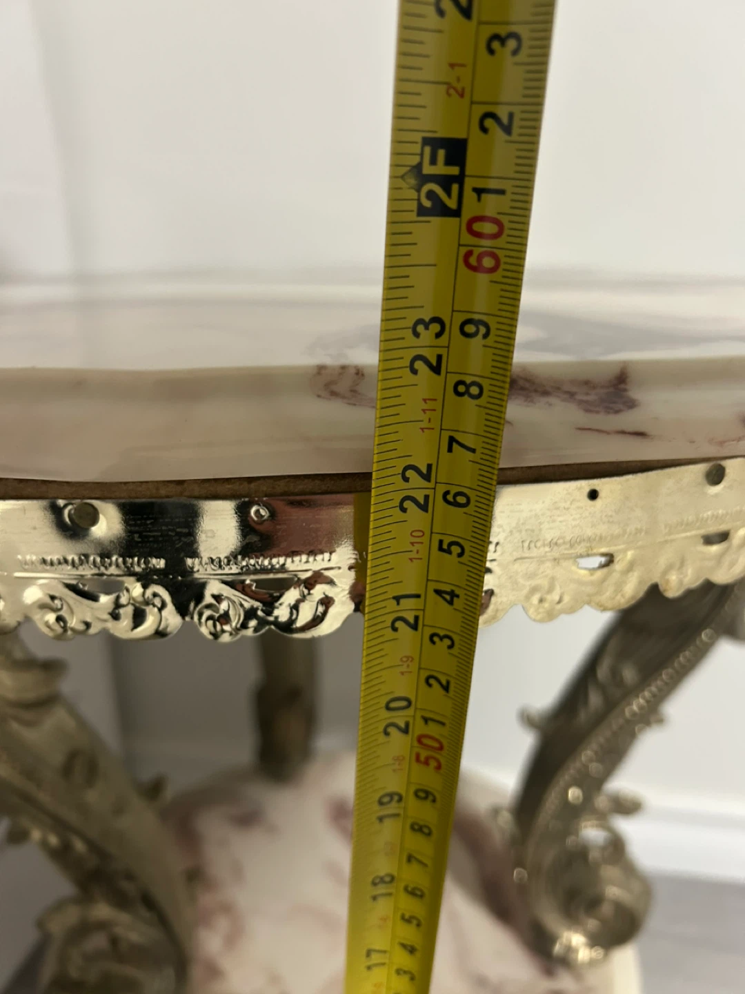 Vintage Rococo Side Table with Marble Top - photo 5