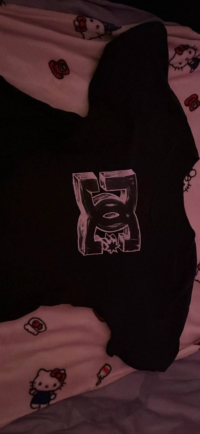 dc baggy shirt