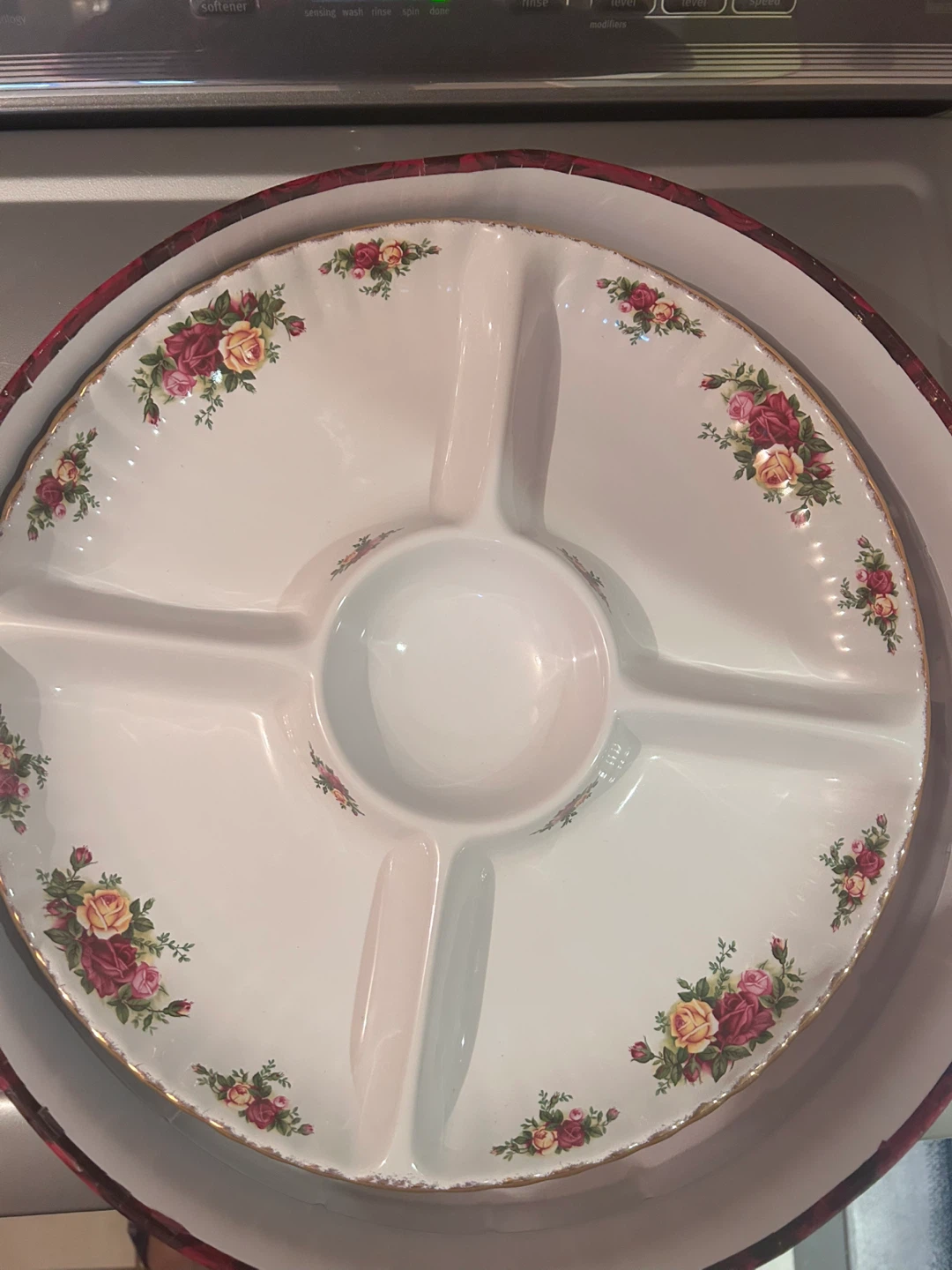 Old Country Rose chip and dip platter.