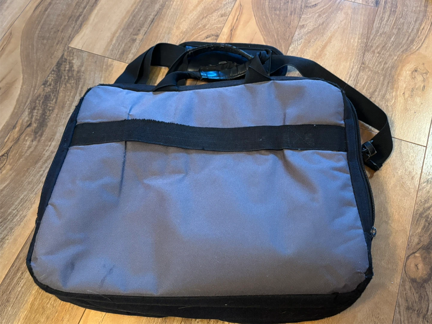 Roots Messenger Bag - photo 5