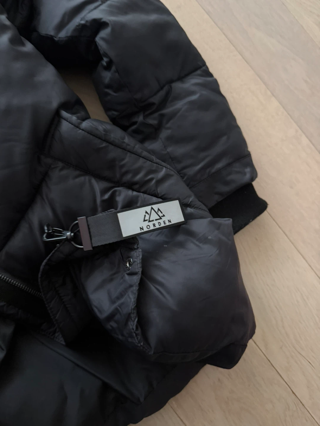 Norden Black Puffer Jacket - Size S/P - photo 4