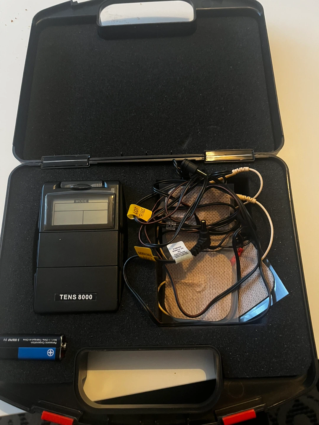 TENS 8000 Unit with Case and Accessories