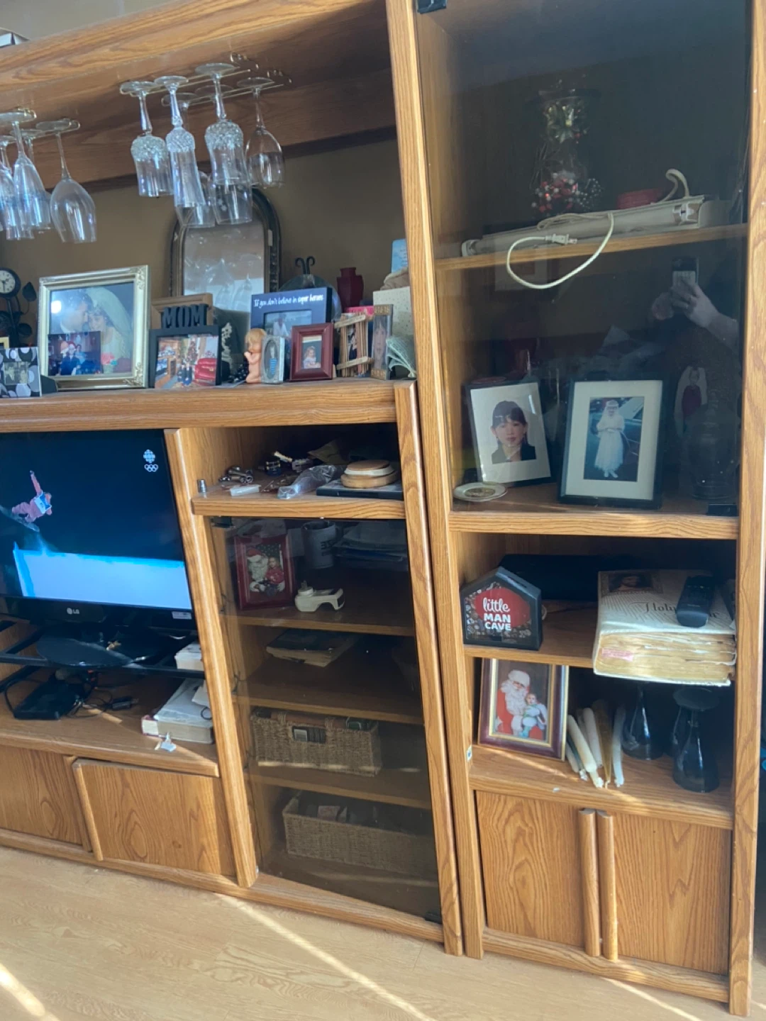 Oak Entertainment Unit with Glassware Rack - photo 2