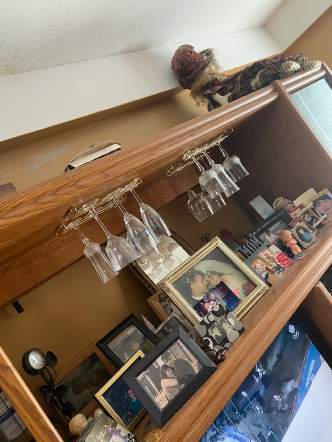 Oak Entertainment Unit with Glassware Rack - photo 5