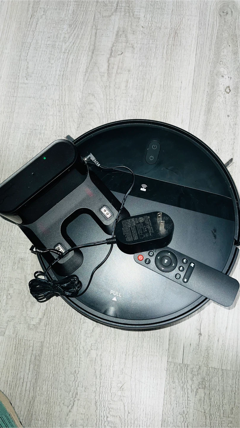 Robot Vacuum Cleaner with Remote and Charging Dock