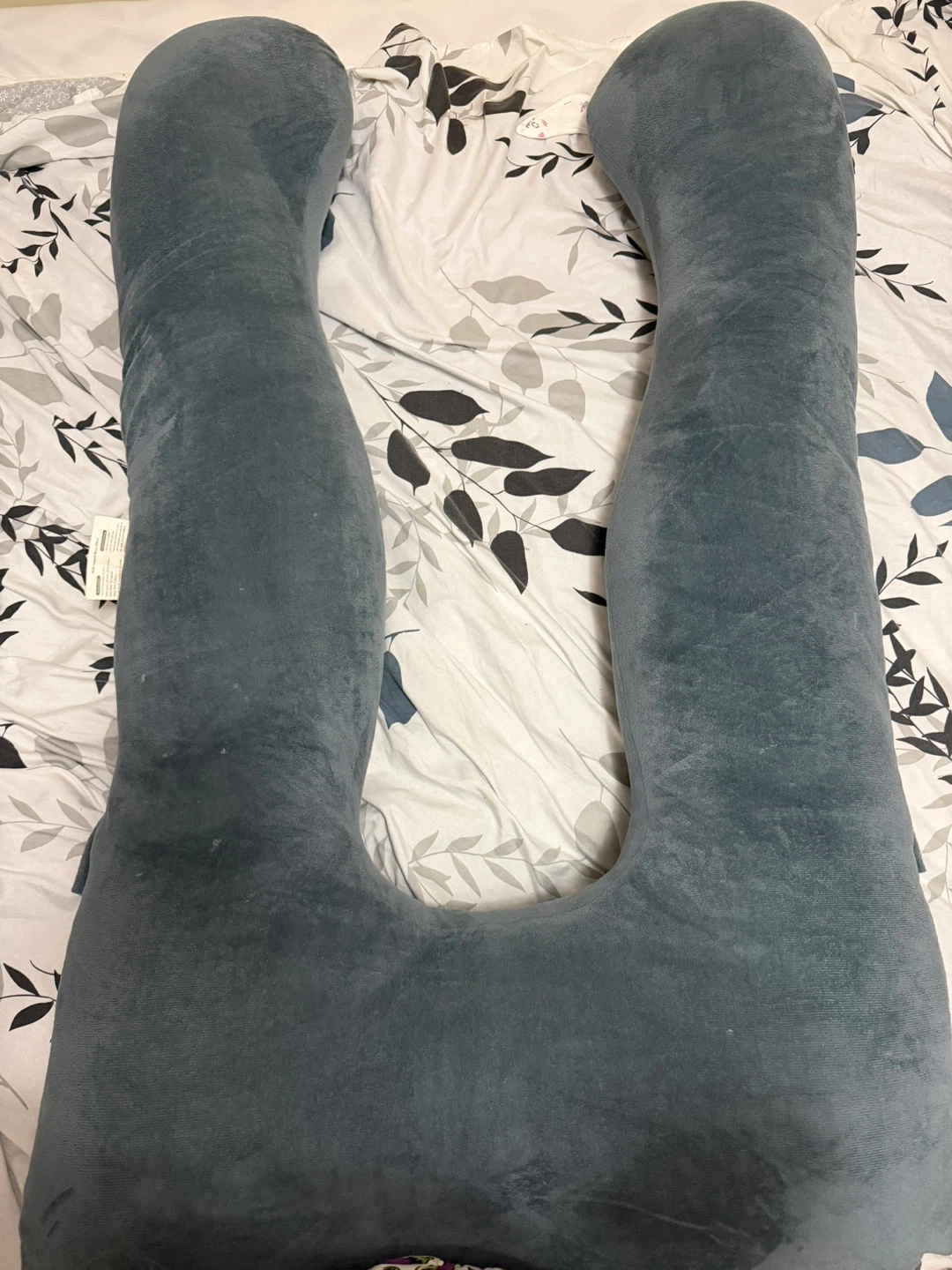 U-Shaped Full Body Pillow