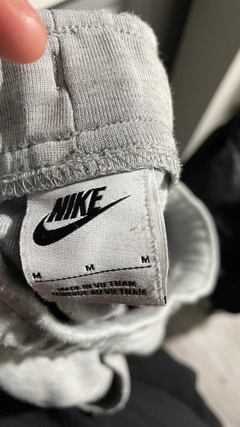 Nike Tech Fleece Joggers Grey Size M - photo 3