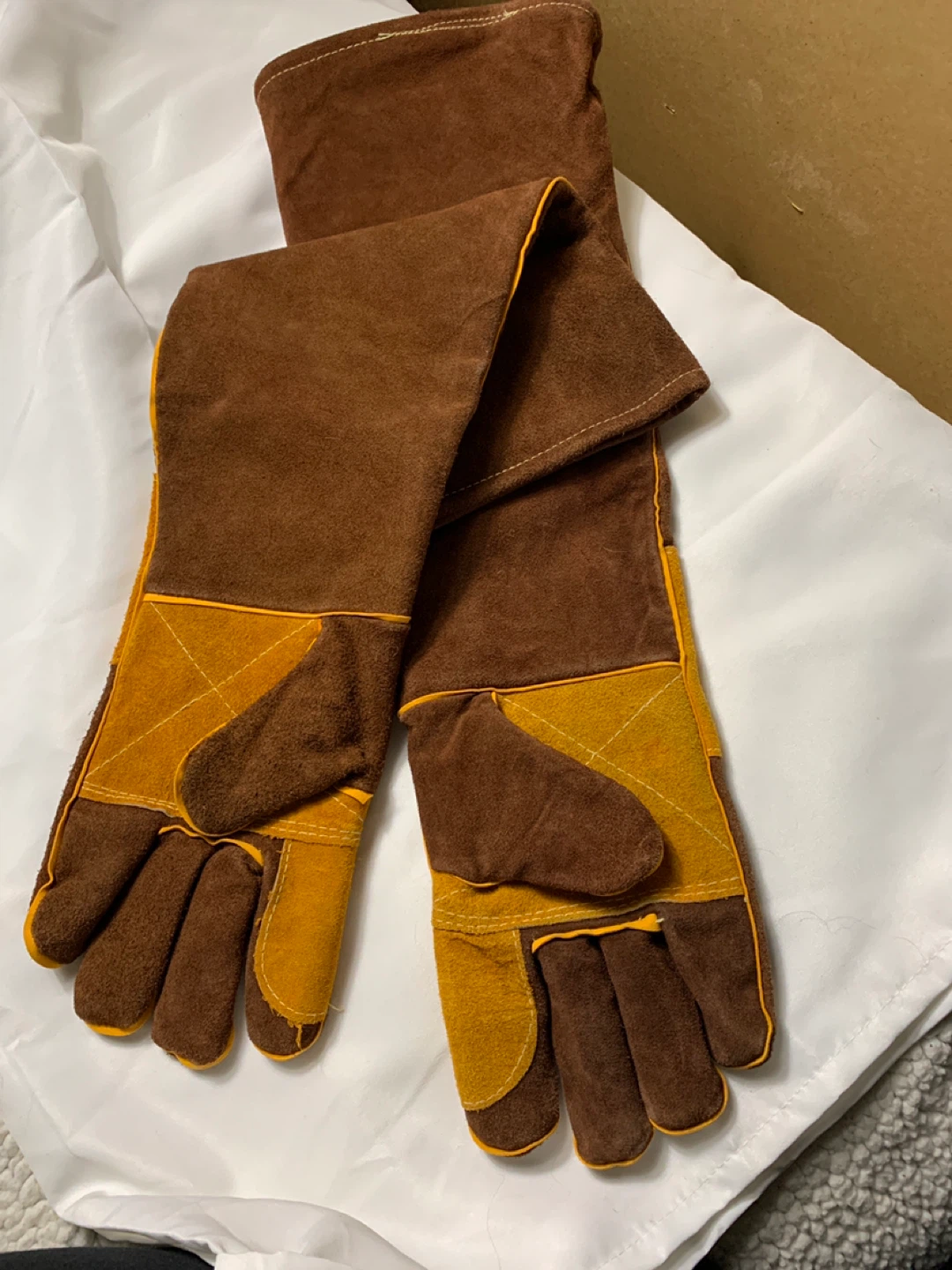 Suede Welding Gloves - photo 2
