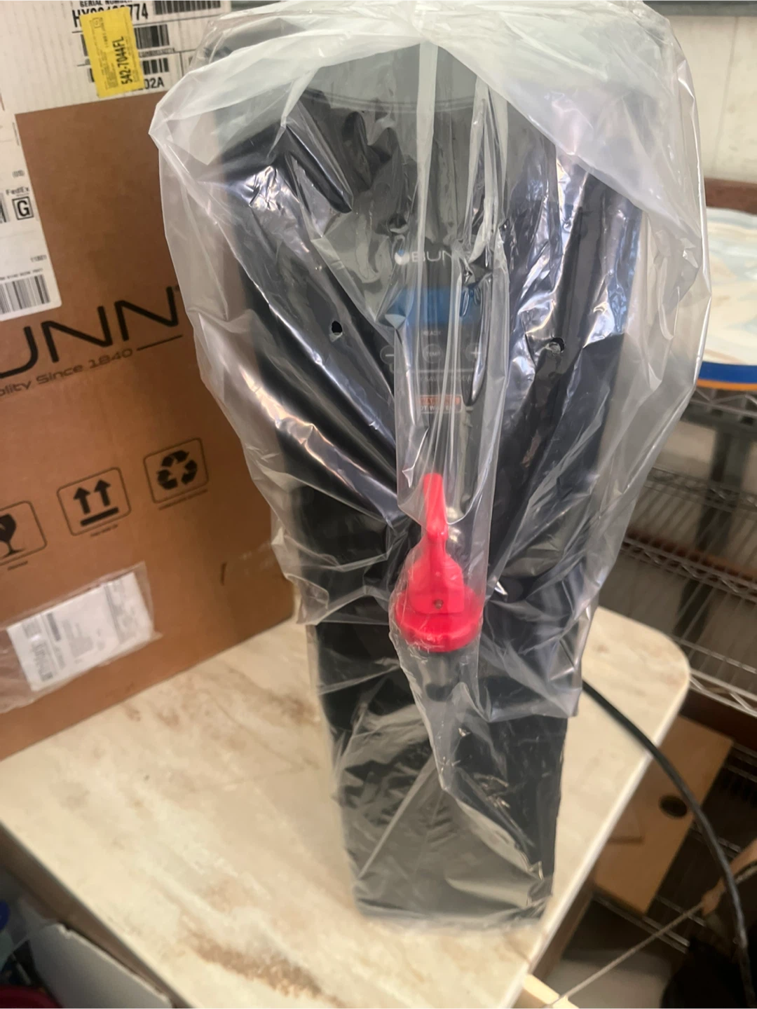 BUNN H5X Element Black Water Dispenser - photo 3