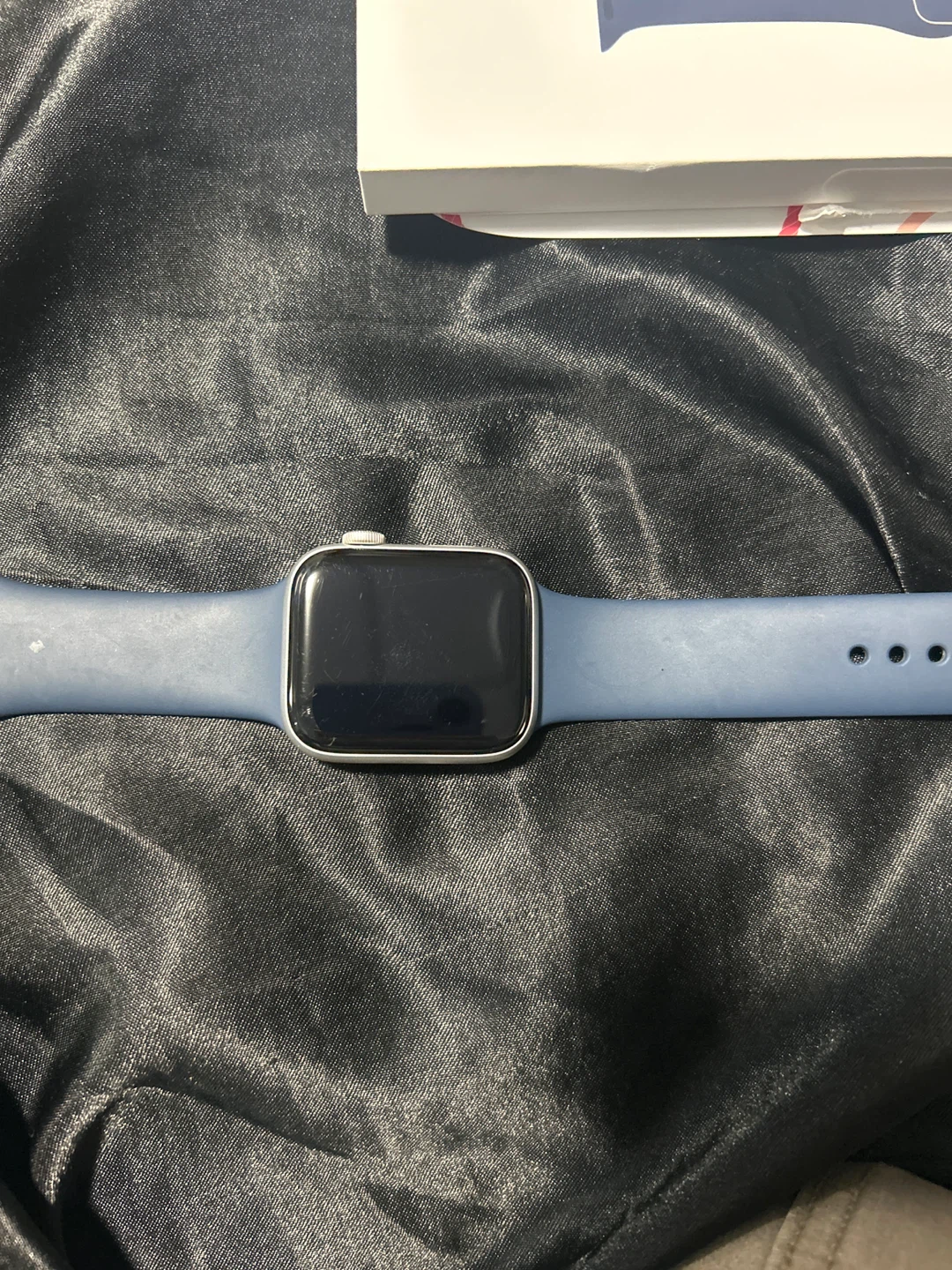 Apple Watch Series 7 - photo 2