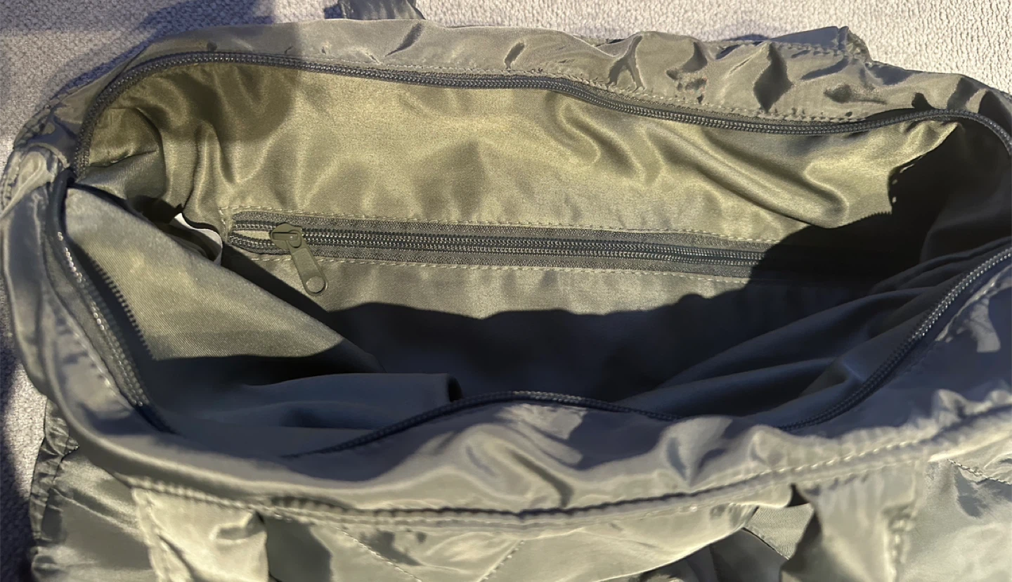 Grey Quilted Tote Bag - $10 - photo 2