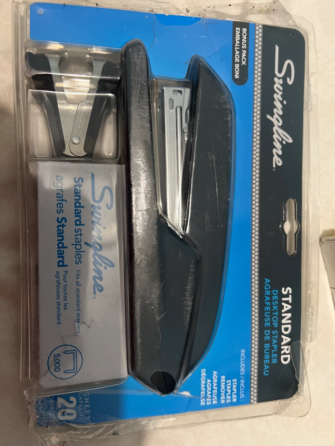 Swingline Standard Desktop Stapler with Staples & Remover