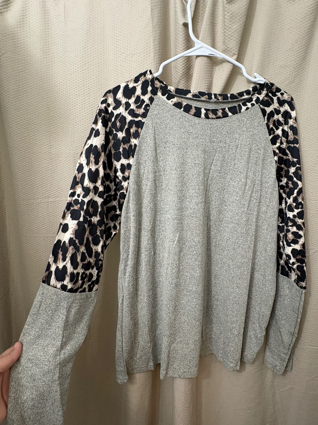 Women's XL Long Sleeve Leopard Print Top - photo 4