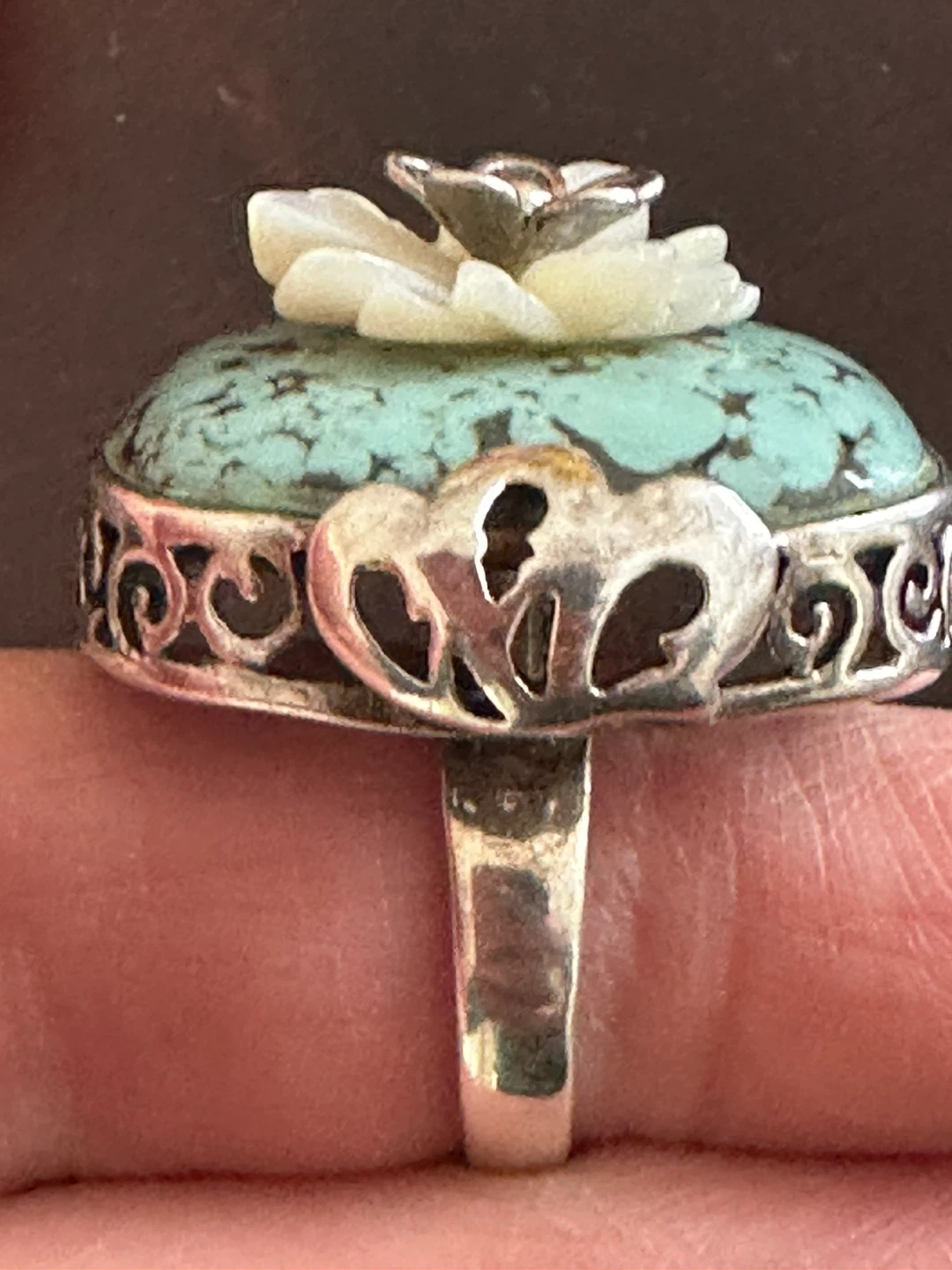 Turquoise and Shell Flower Ring size 8 - photo 2