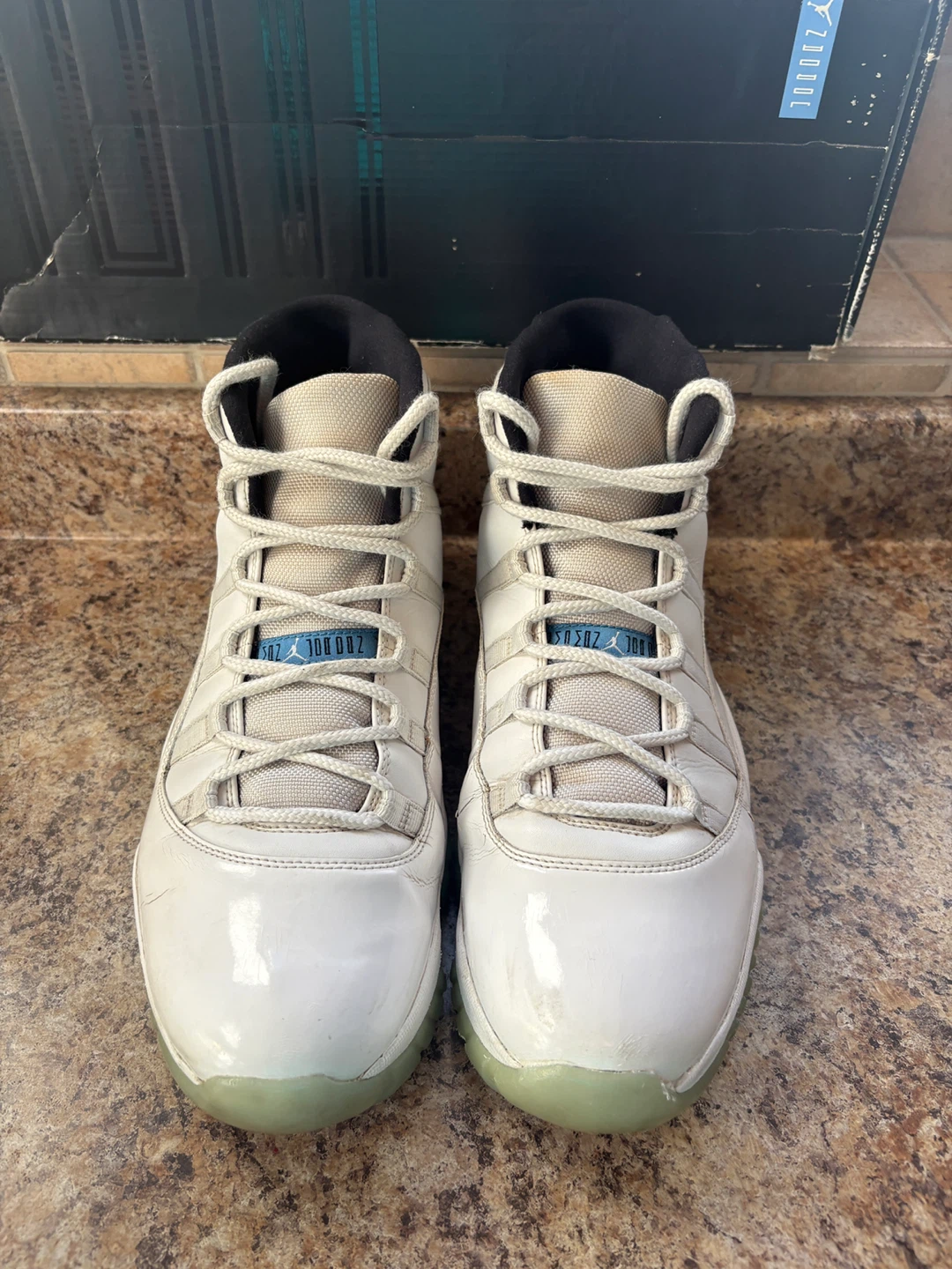 Air Jordan 11 Retro White Blue - photo 4