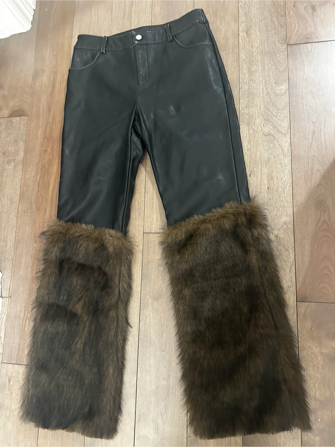 New Fashion Nova Black Faux Leather Pants with Fur Trim - Size M - photo 2