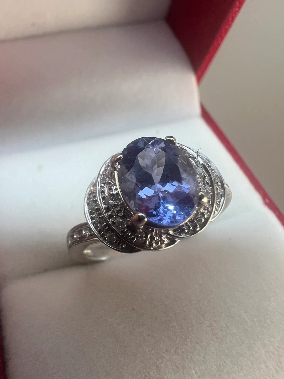 14K White Gold Tanzanite and Diamond Ring
