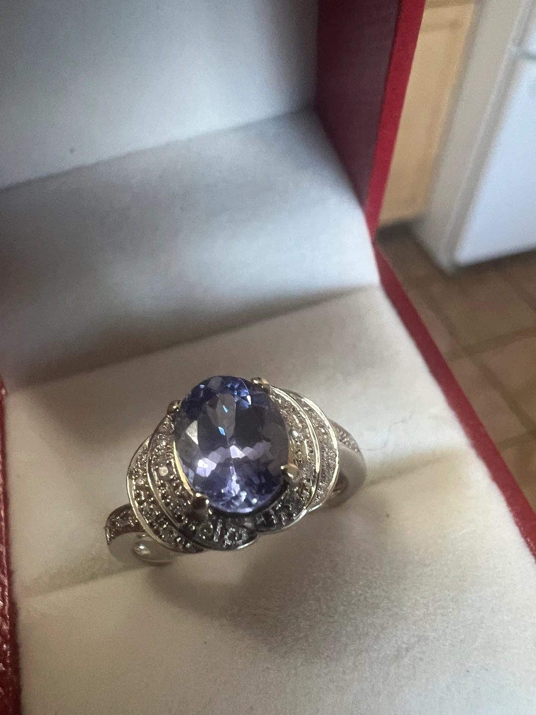 14K White Gold Tanzanite and Diamond Ring - photo 4