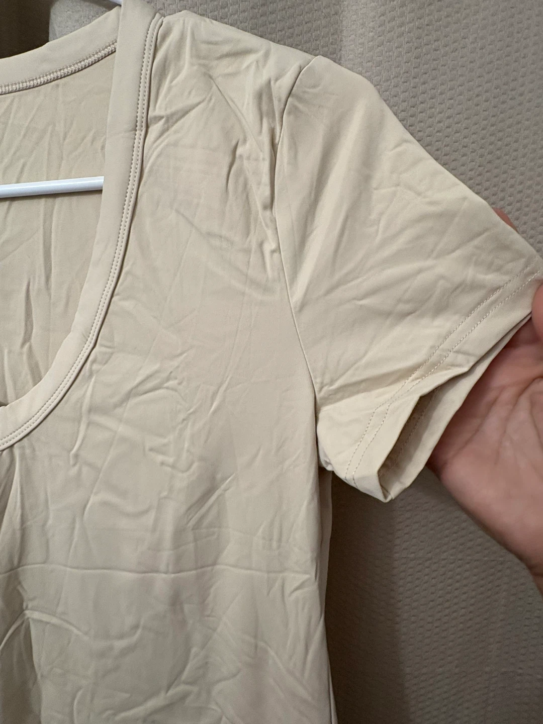 Women's Beige V-Neck T-Shirt Size L - photo 3