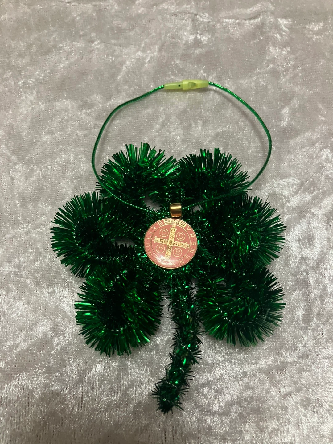 Shamrock Pendant with Cross Medal - photo 5