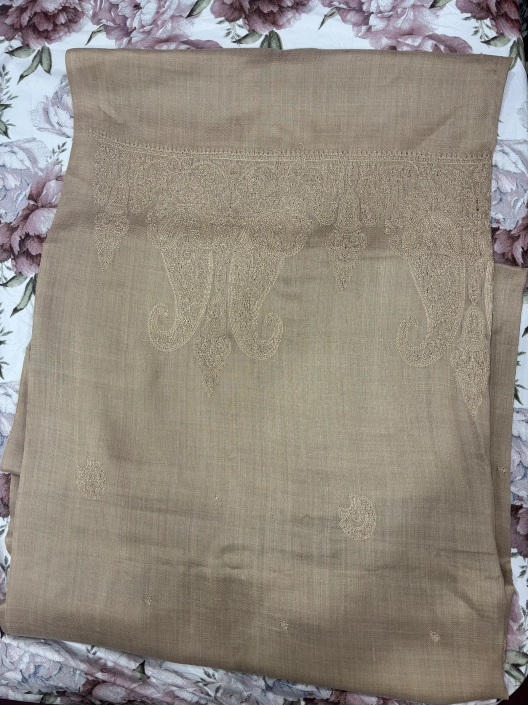 Paisley Embroidered Shawl - photo 5