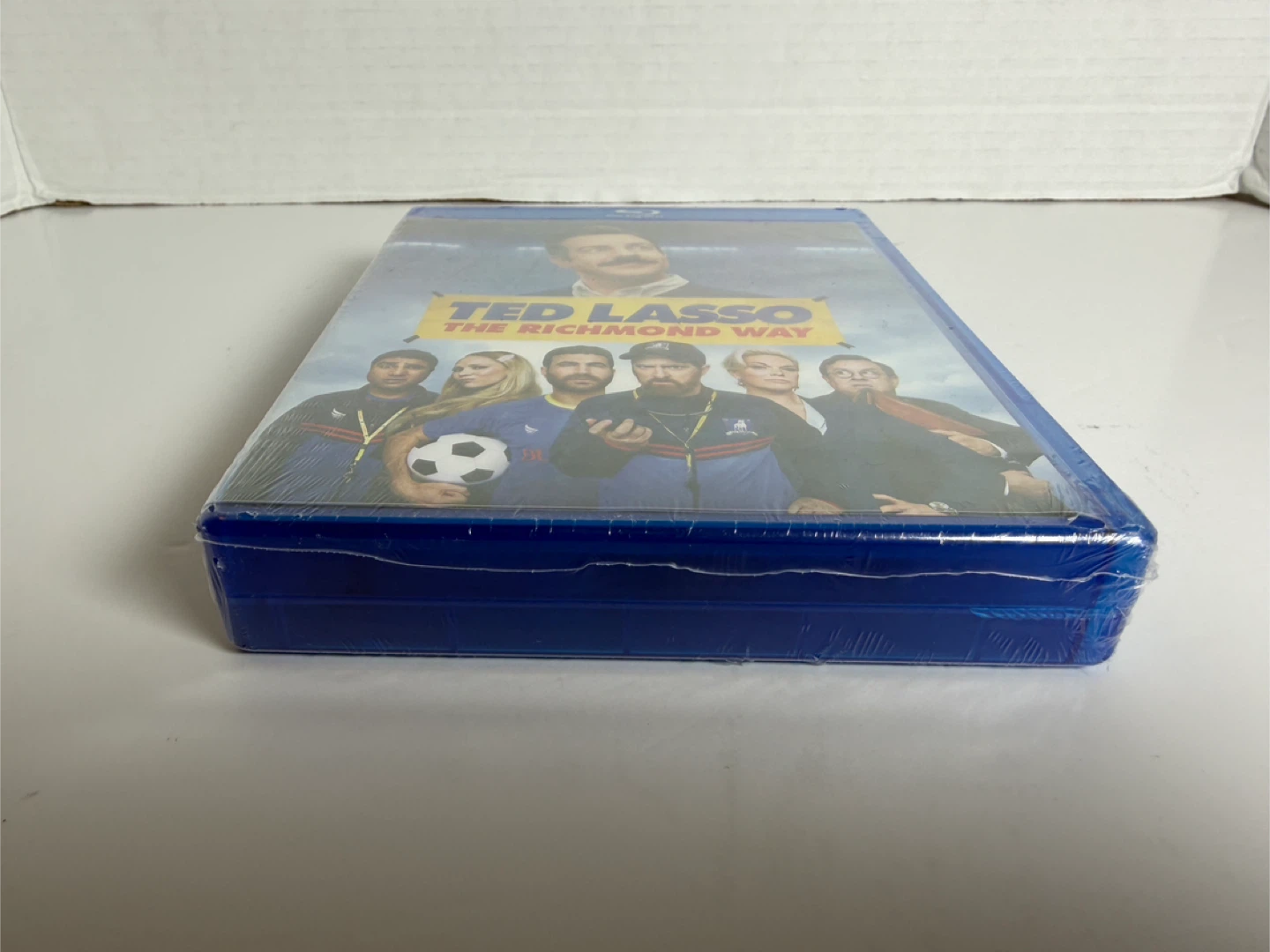 Ted Lasso: The Complete Series (Seasons 1-3) [Blu-ray] - photo 4