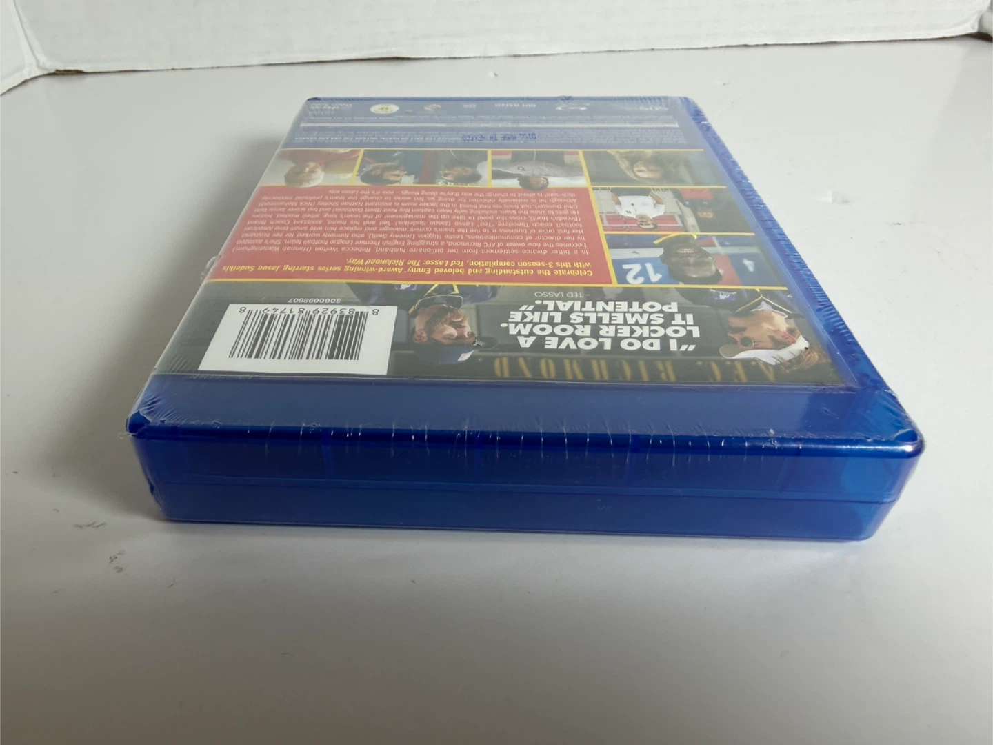 Ted Lasso: The Complete Series (Seasons 1-3) [Blu-ray] - photo 5
