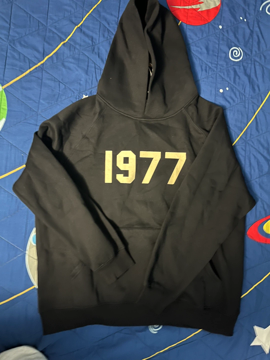 Black Essentials "1977" Hoodie Size M
