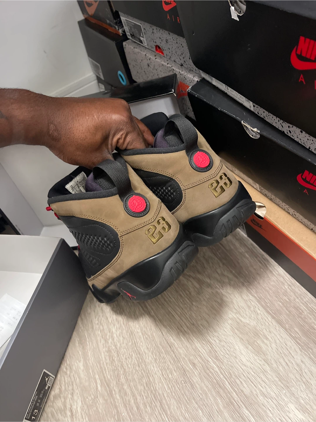 Air Jordan 9 Olive - photo 4