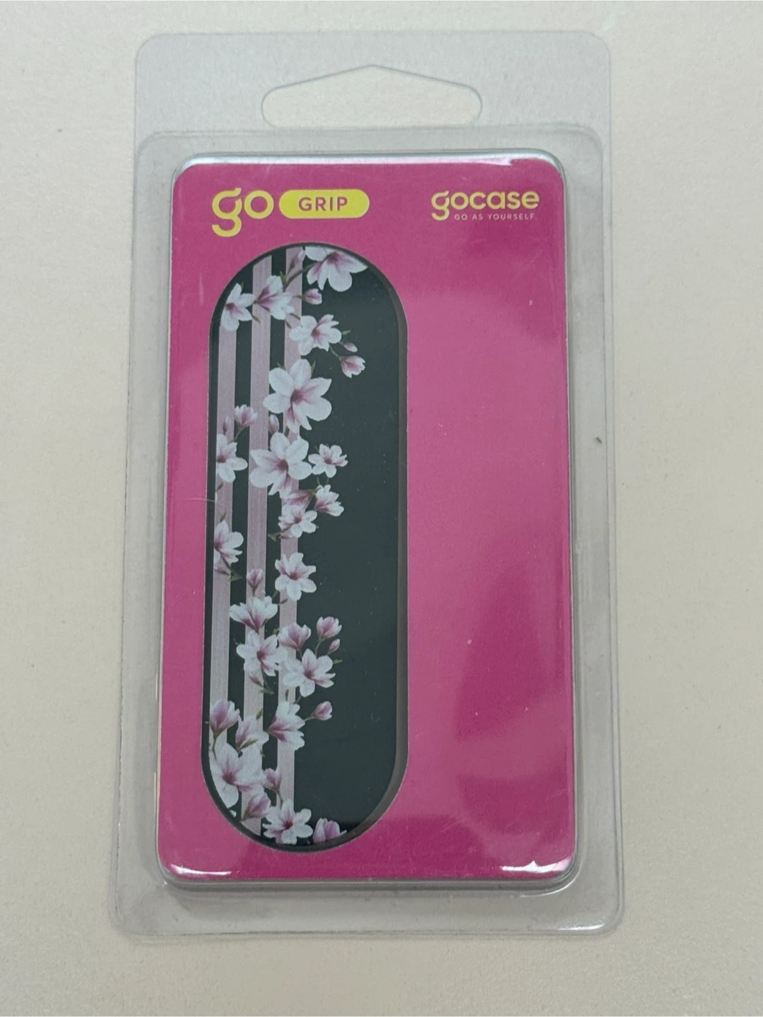 GoCase Go Grip Phone Accessory with Cherry Blossom Design 🏆