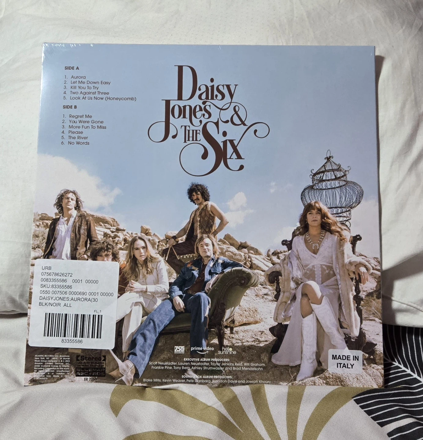 Daisy Jones & The Six Aurora Vinyl Record - photo 2