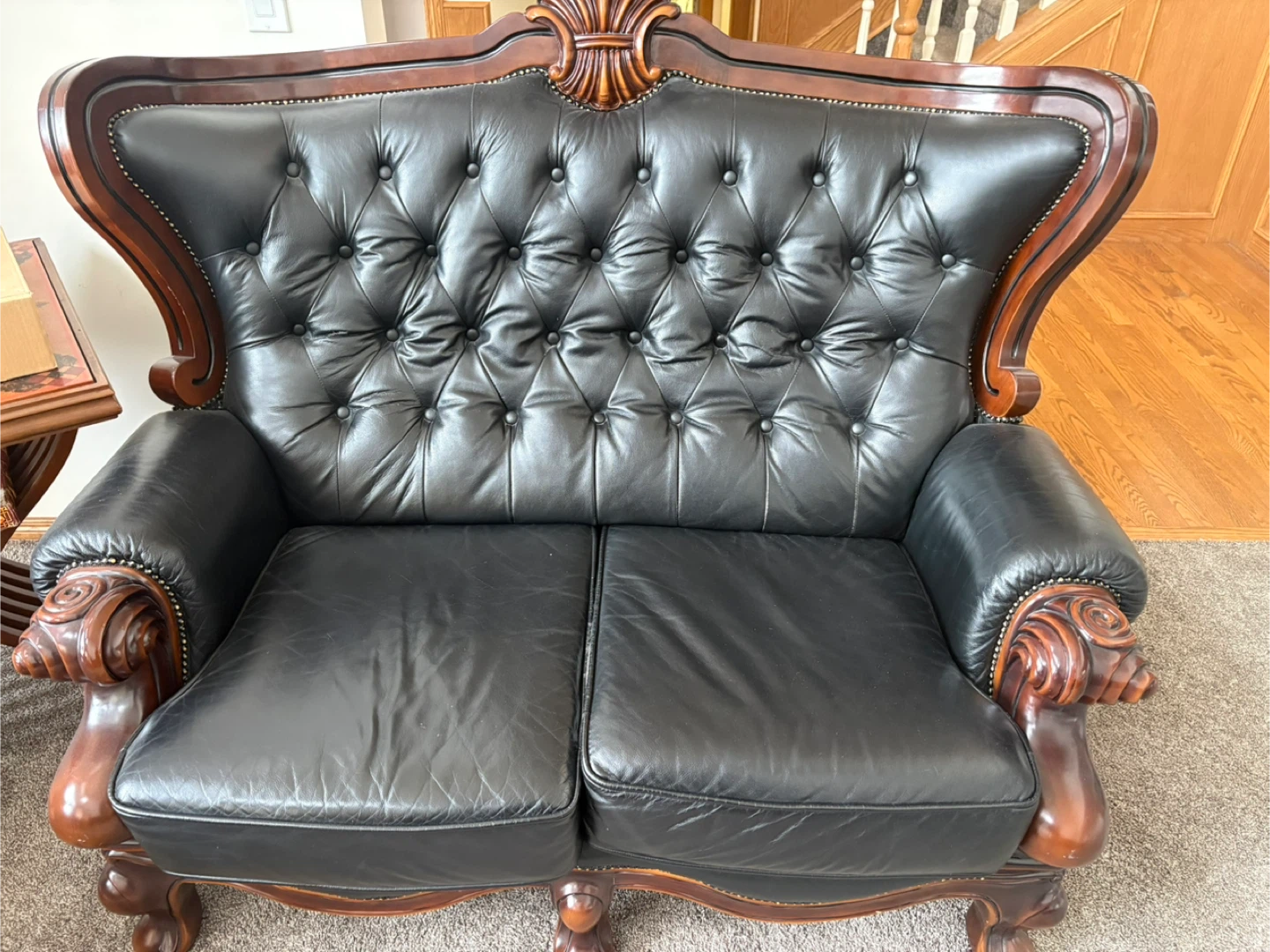 Vintage Liebett Chicago Black Leather Chesterfield Sofa Set
