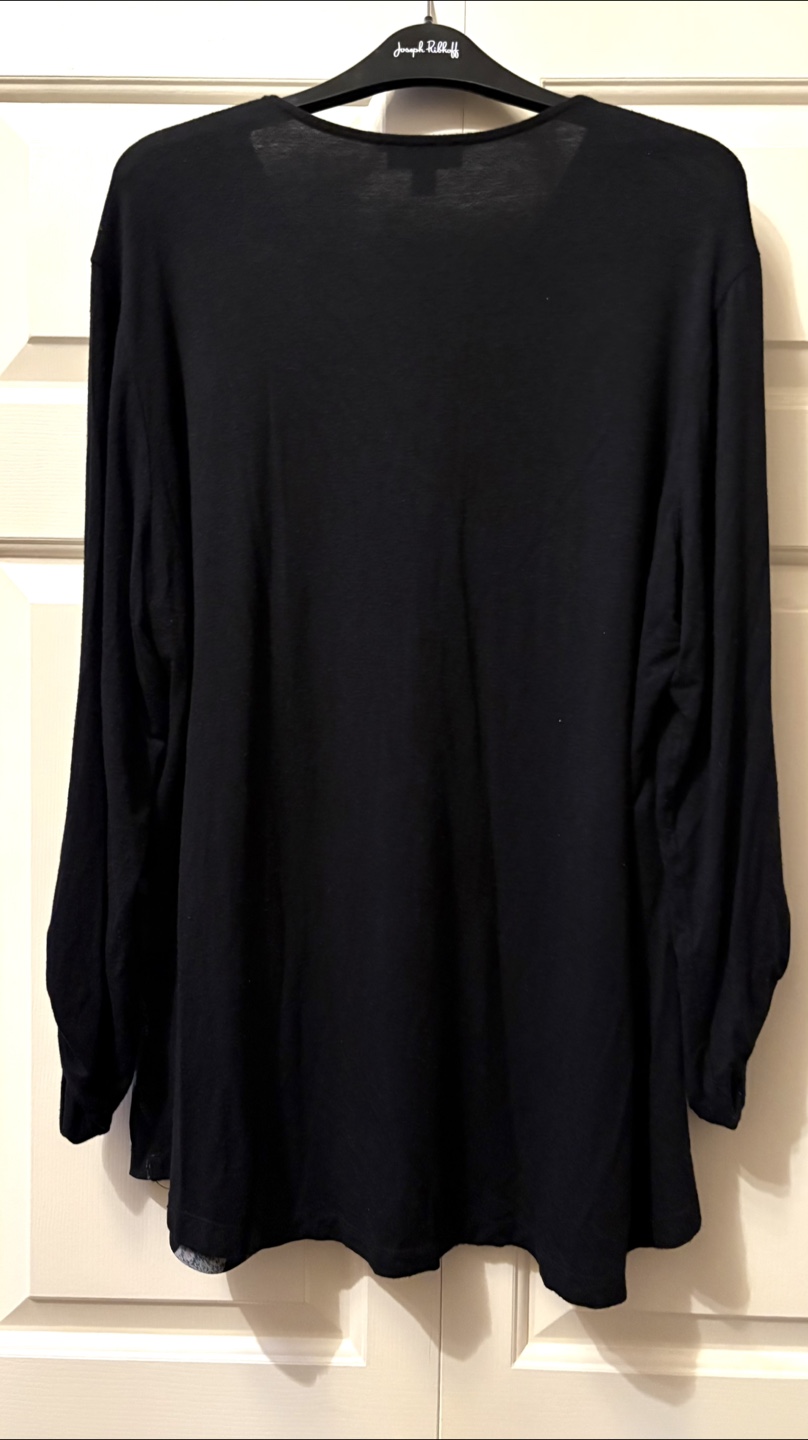 Le Château Long Sleeve Print Top with Lace-Up Neckline - photo 5