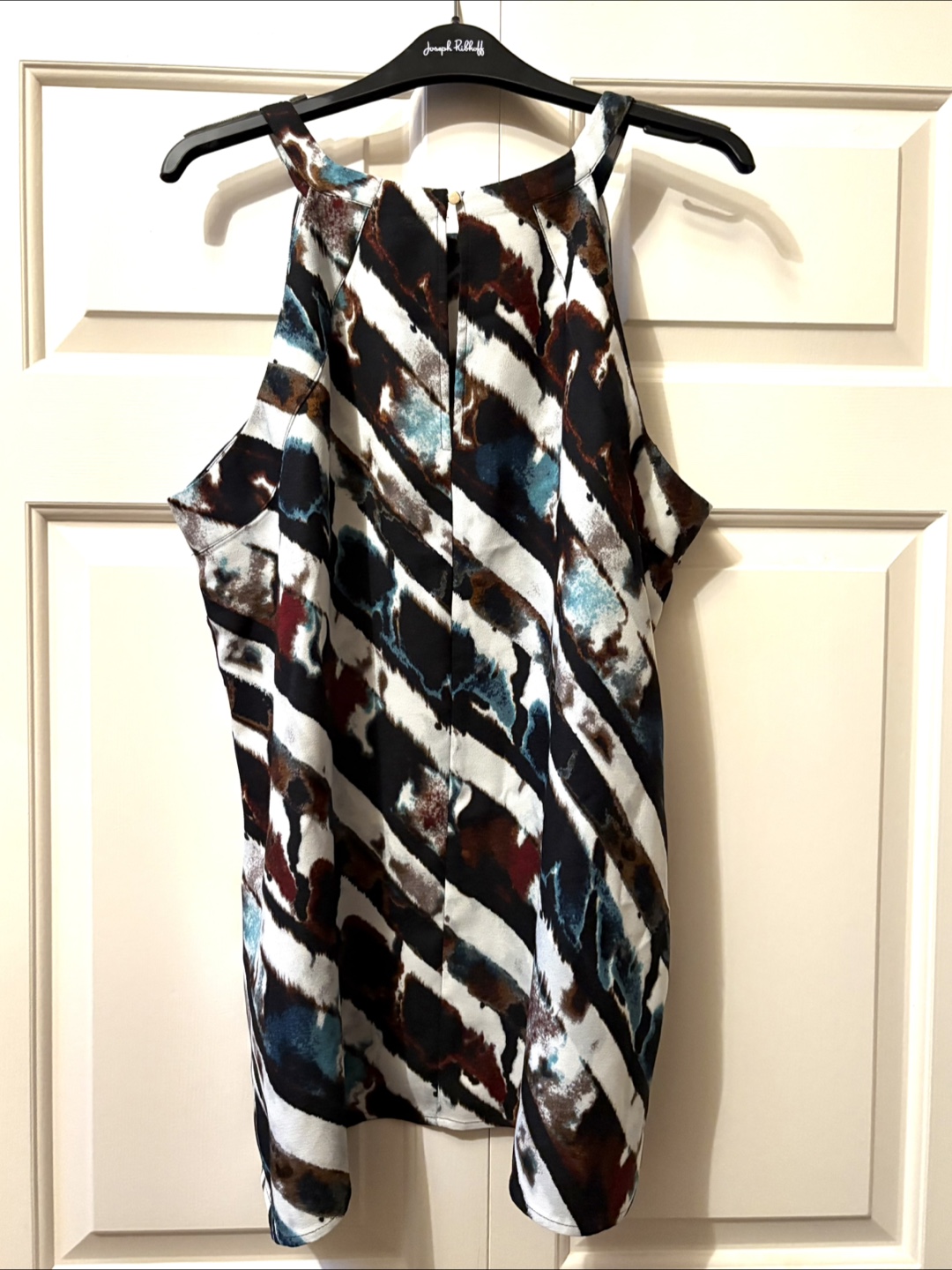 LE CHÂTEAU Sleeveless Printed Top - photo 3