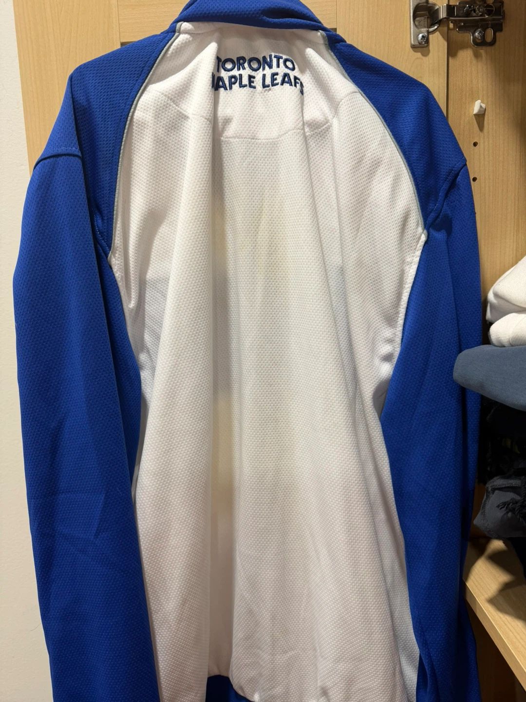 Toronto Maple Leafs track jacket - Large - photo 2