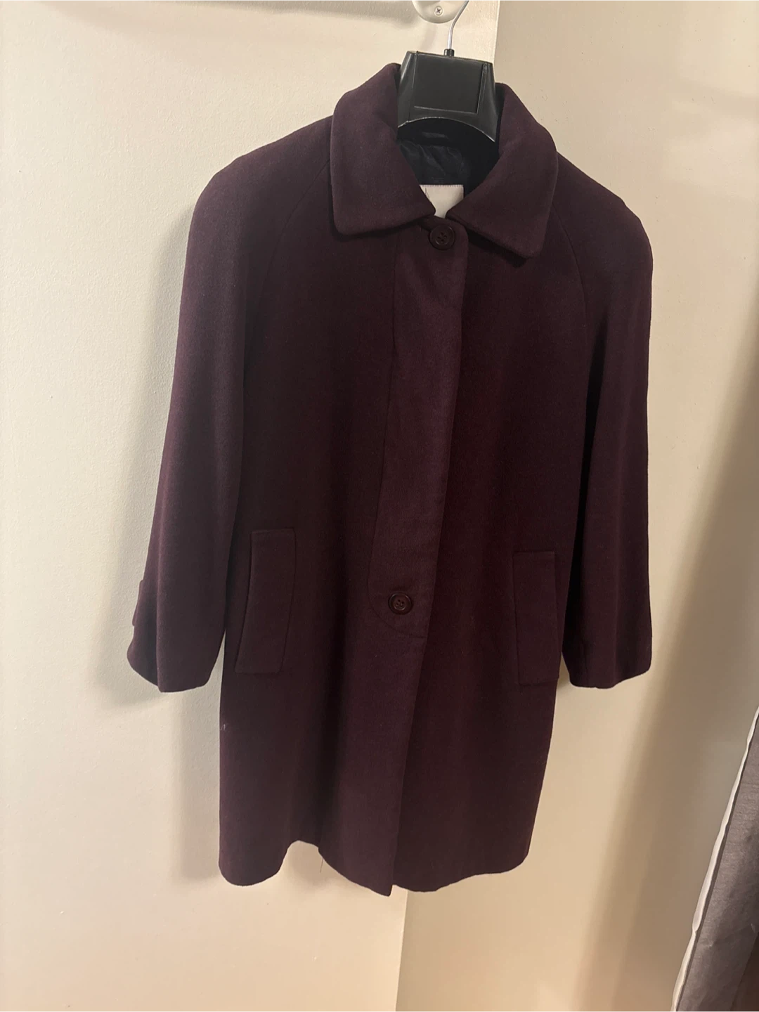 Women's Coat - Size 6 Petite