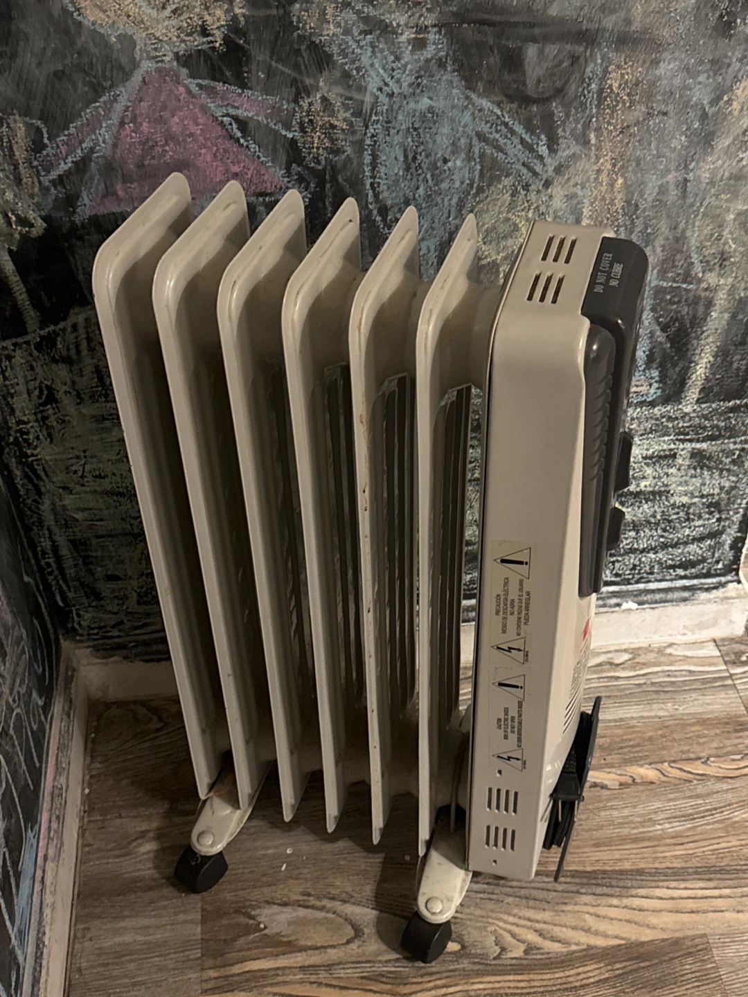 Kenwood Oil-Filled Radiator Heater - photo 2