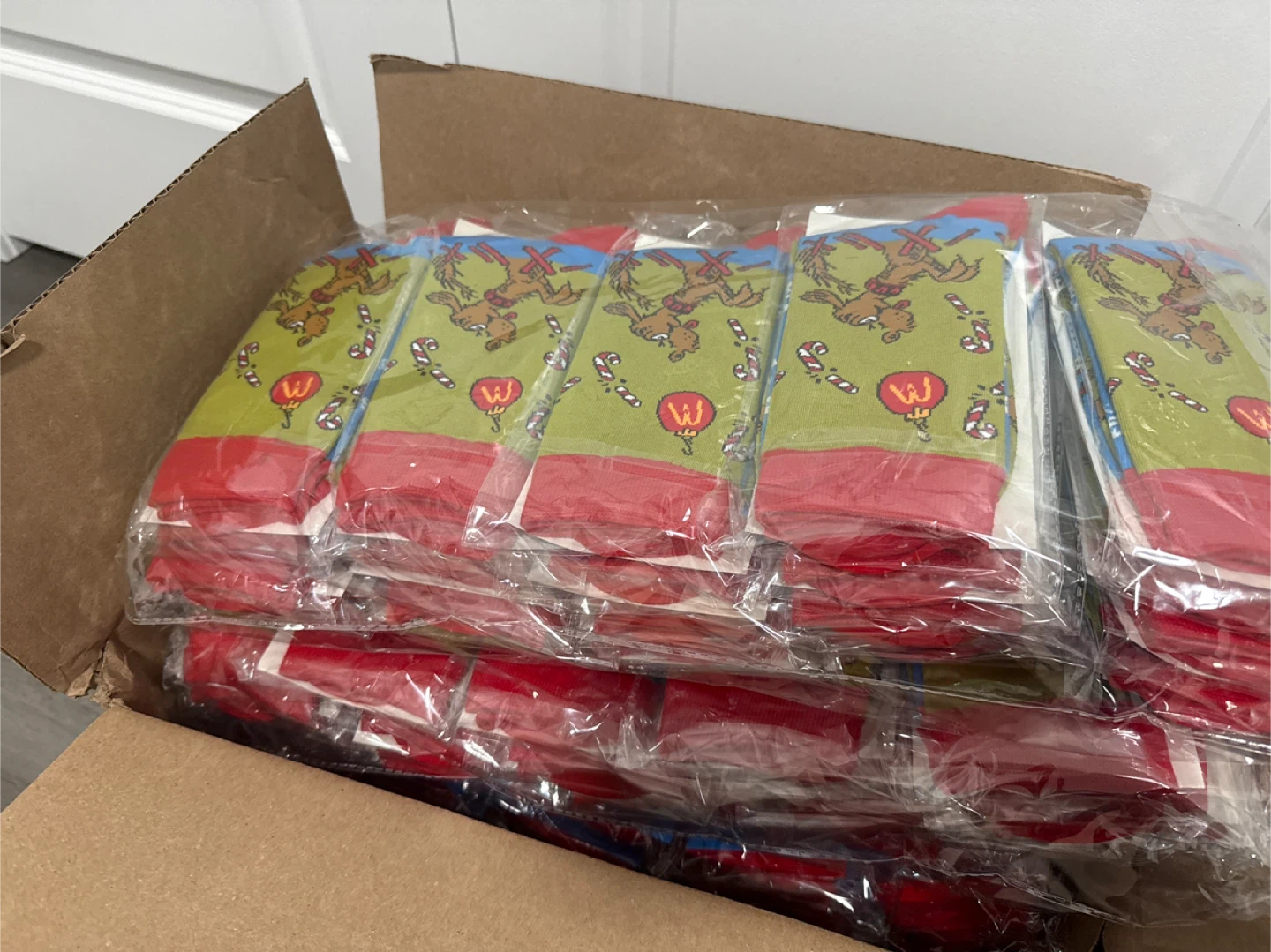 Grinch Character Socks - Pack of 25