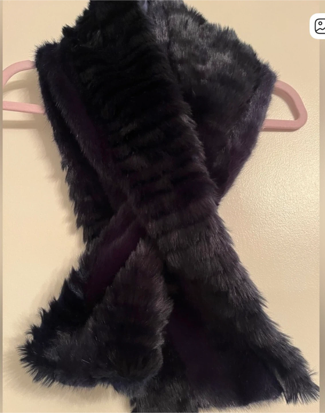 Banana Republic Faux Fur Scarf 🏆 - photo 3