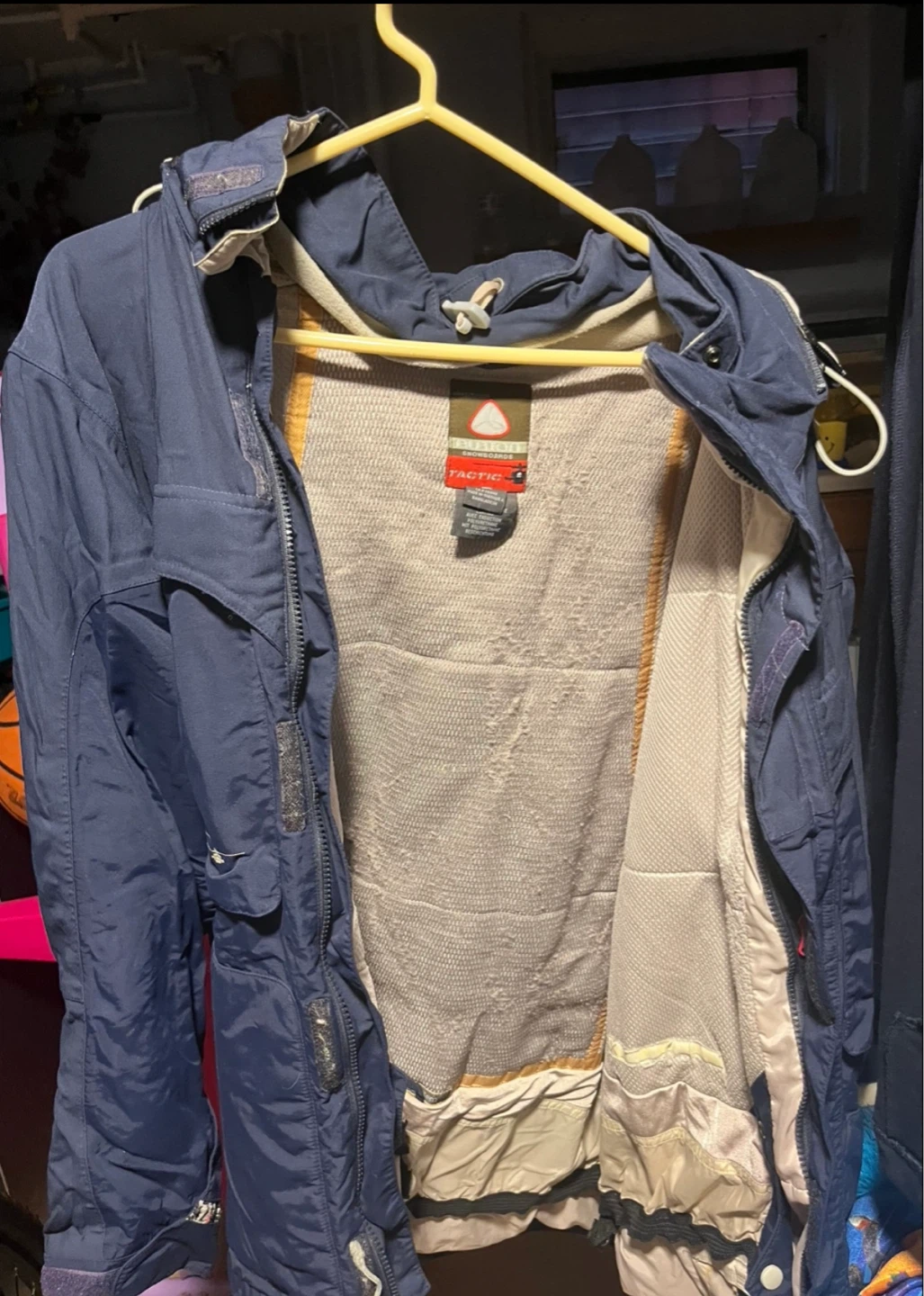 Tactic Snowboards Navy Blue Ski Jacket 🏆