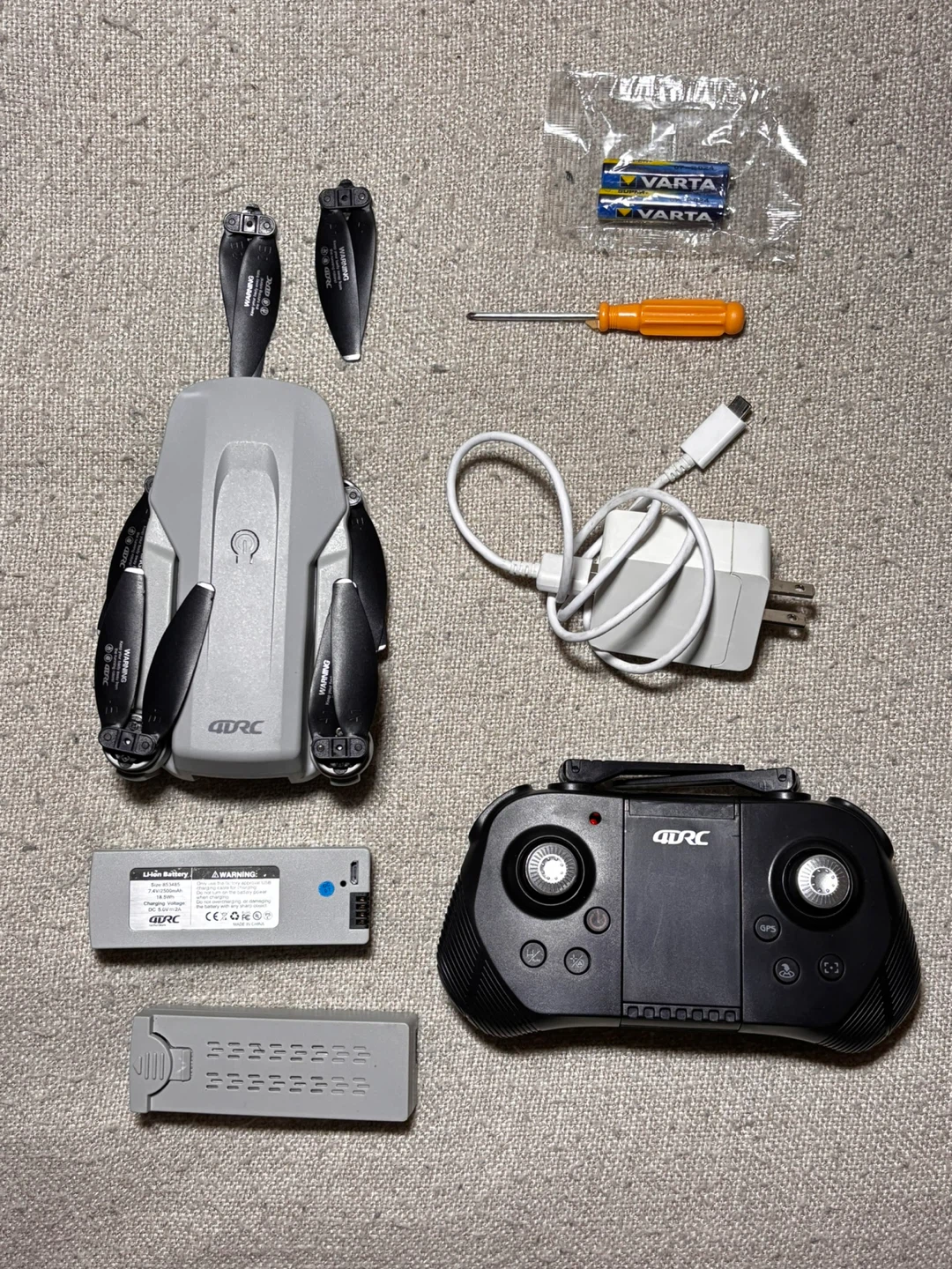 Drone 4DRC F8 complet + valise + 2 batteries – excellent état - photo 2