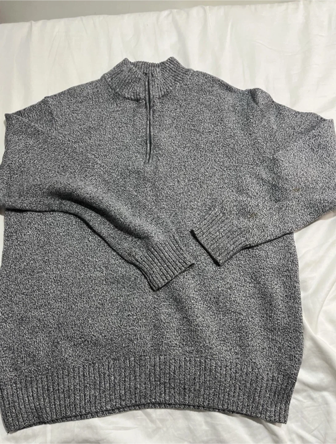 Calvin Klein Men’s Grey Quarter zip XL Good Condition