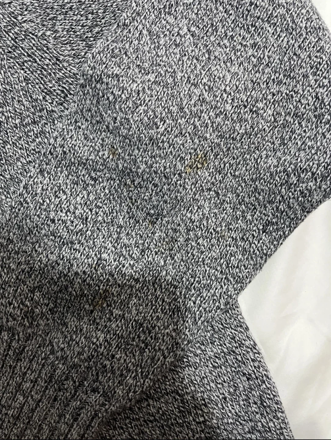 Calvin Klein Men’s Grey Quarter zip XL Good Condition - photo 4
