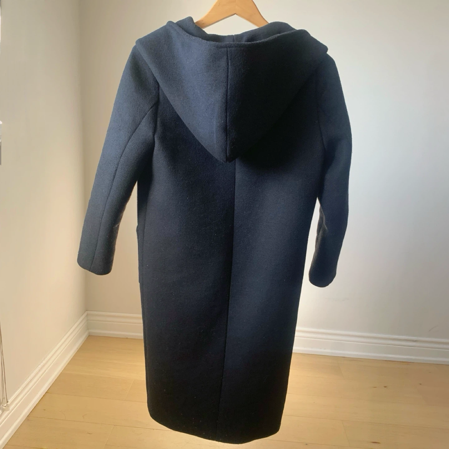 Black 100% Wool Hooded Coat with Zip – Modern Design | Size S - photo 4