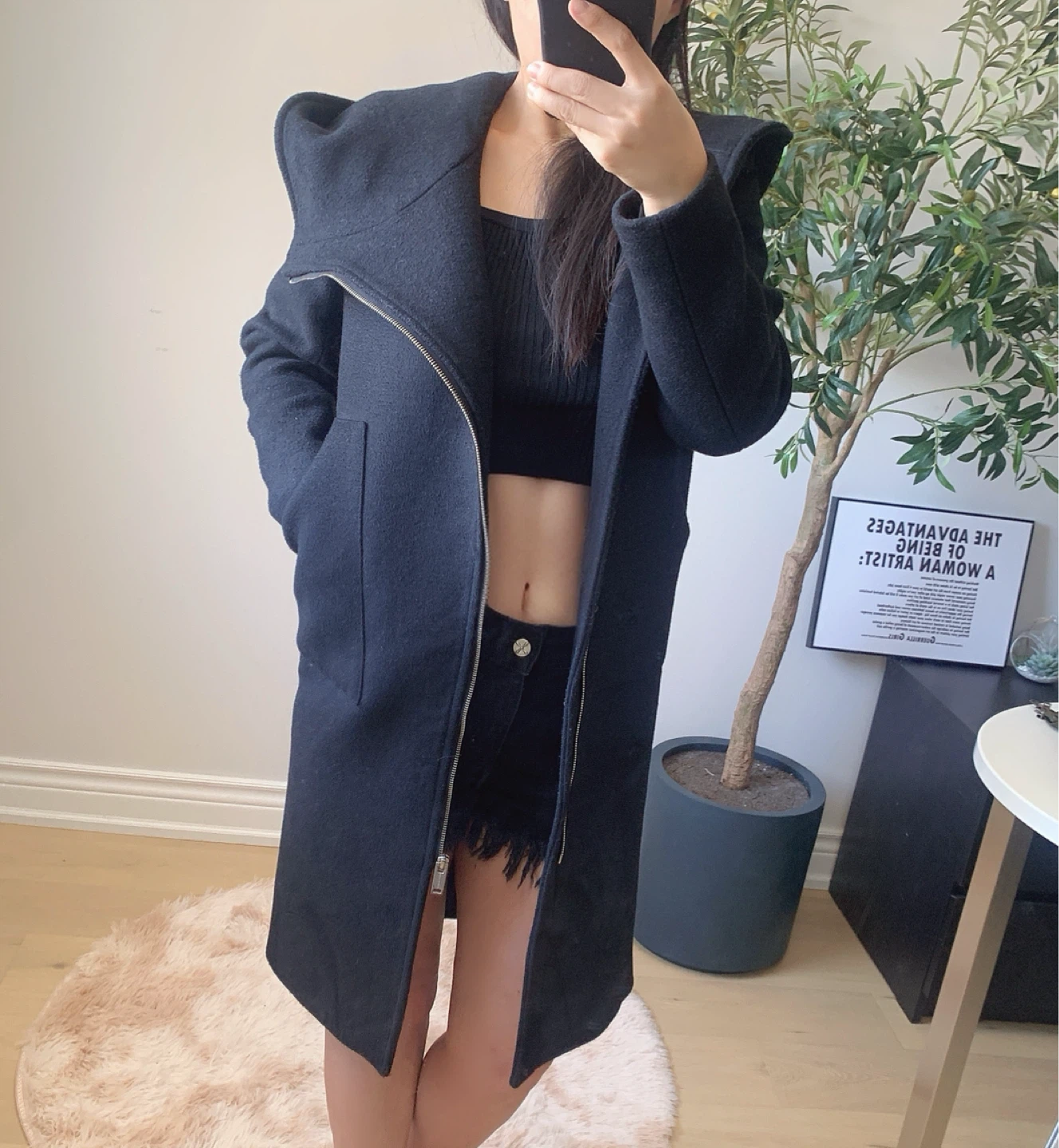 Black 100% Wool Hooded Coat with Zip – Modern Design | Size S